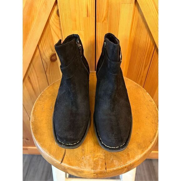 Born Morocco Bootie Black Distressed Leather Zip Ankle Boot Size US 6 - Picture 2 of 7